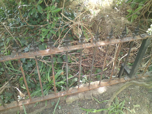 Before photo of a metal fence badly in need of some revitalising Bournemouth - Frampton and Sons Bournemouth
