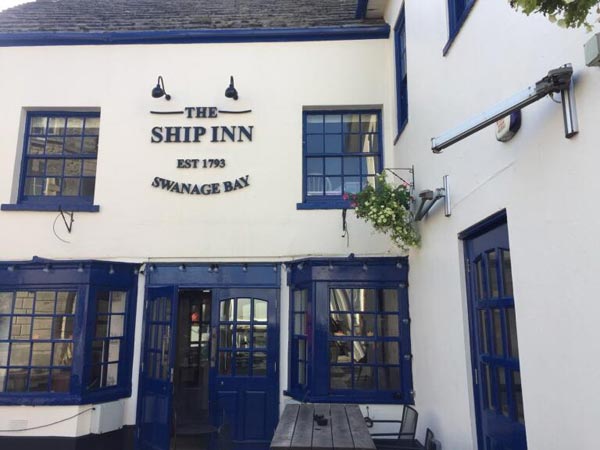 Exterior Painting of The Ship Inn in Swanage - Frampton and Sons Bournemouth